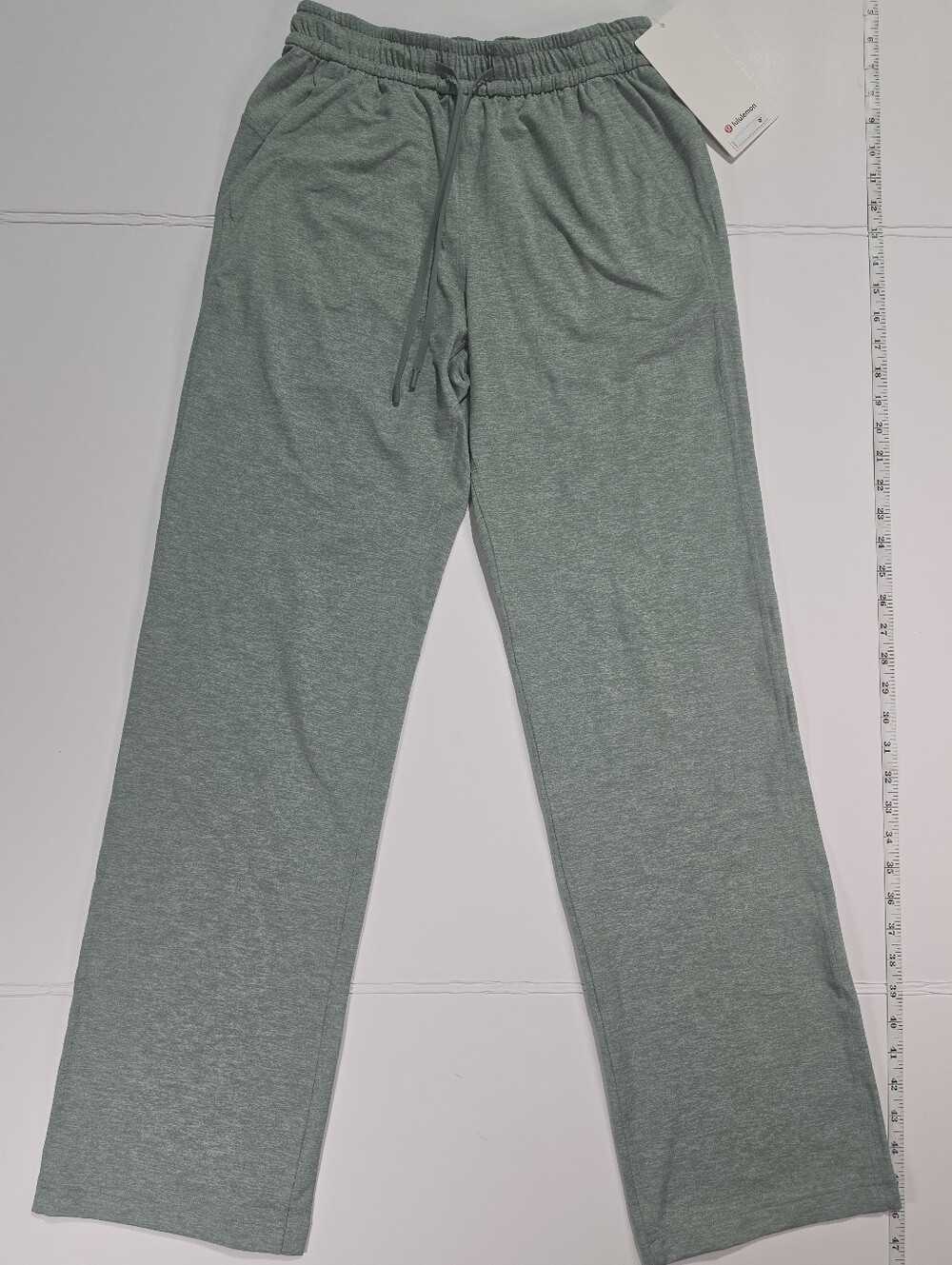 Lululemon Straight-Leg Mid-Rise Pant Regular Heathered Grey Eucalyptus 4 NWT - Picture 1 of 6